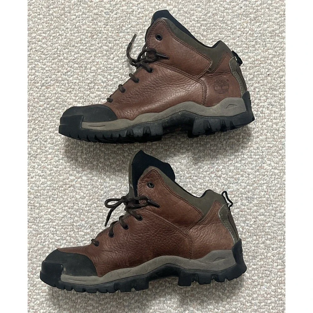 Timberland Mens Brown Black Leather Boots Man made Lining Sole US Size 12